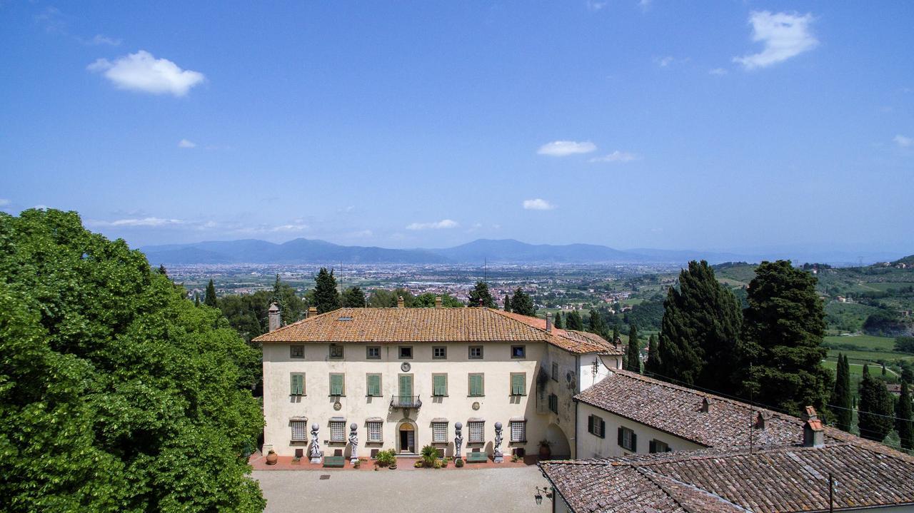 Bed and Breakfast Tenuta Di Capezzana Seano Exterior foto