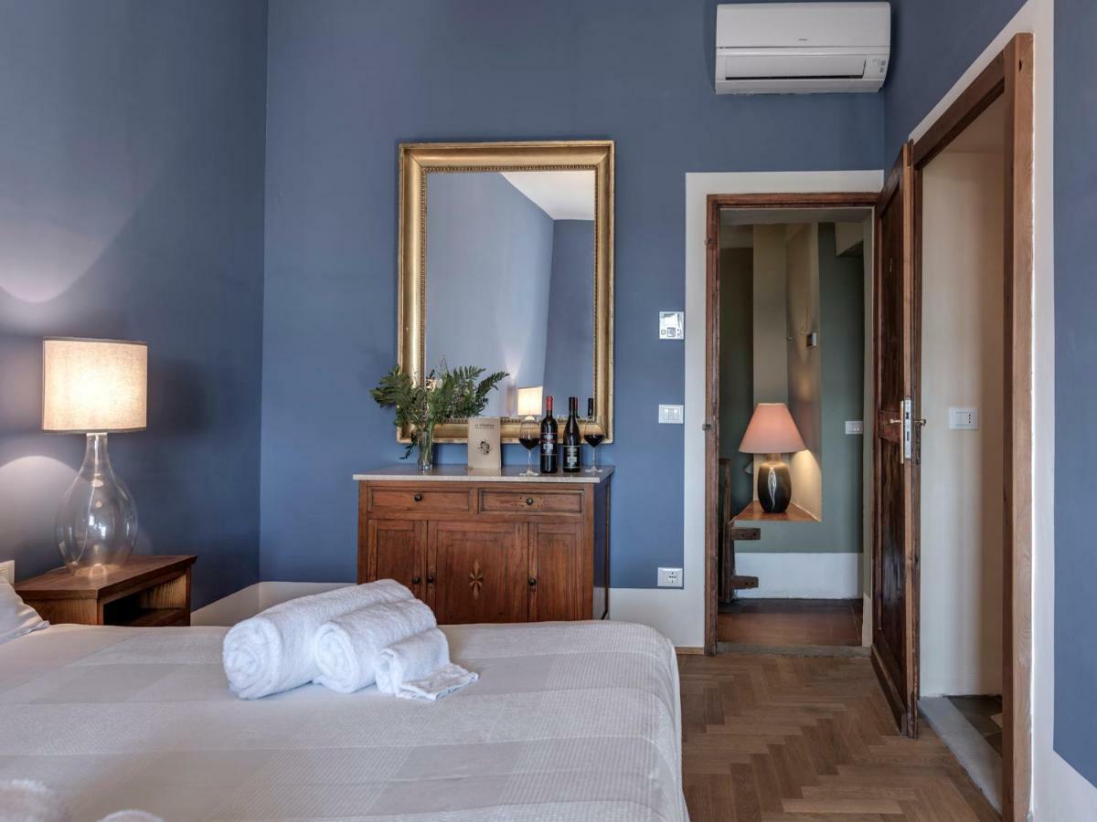 Bed and Breakfast Tenuta Di Capezzana Seano Exterior foto