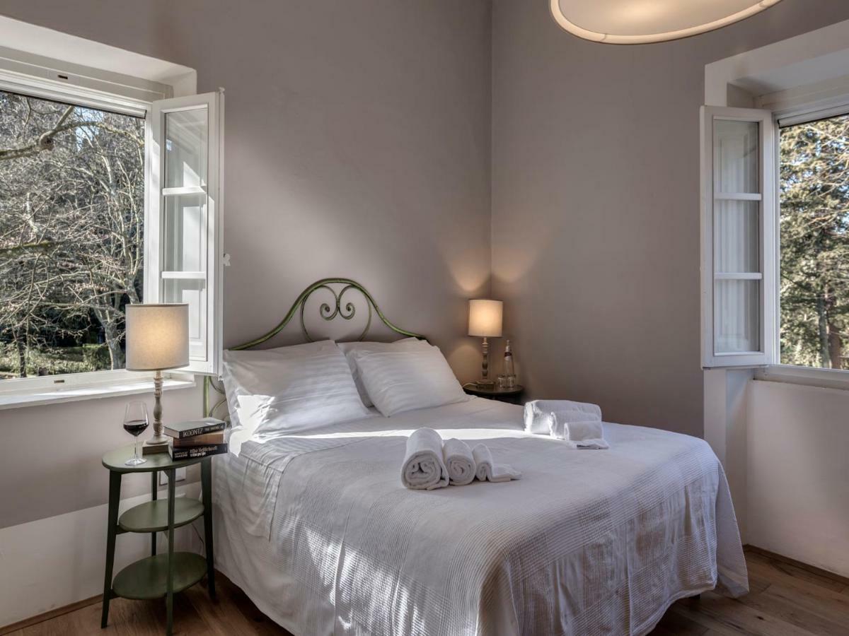 Bed and Breakfast Tenuta Di Capezzana Seano Exterior foto